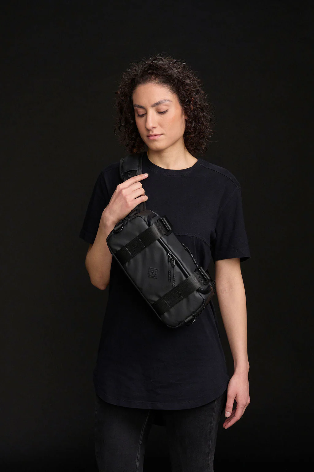 Camera Sling 6L - Image 9