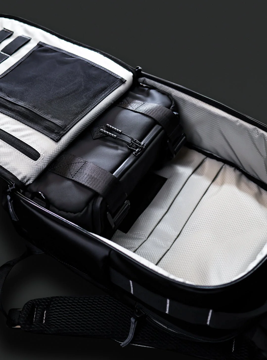 3064™ Daypack 22L - Image 13