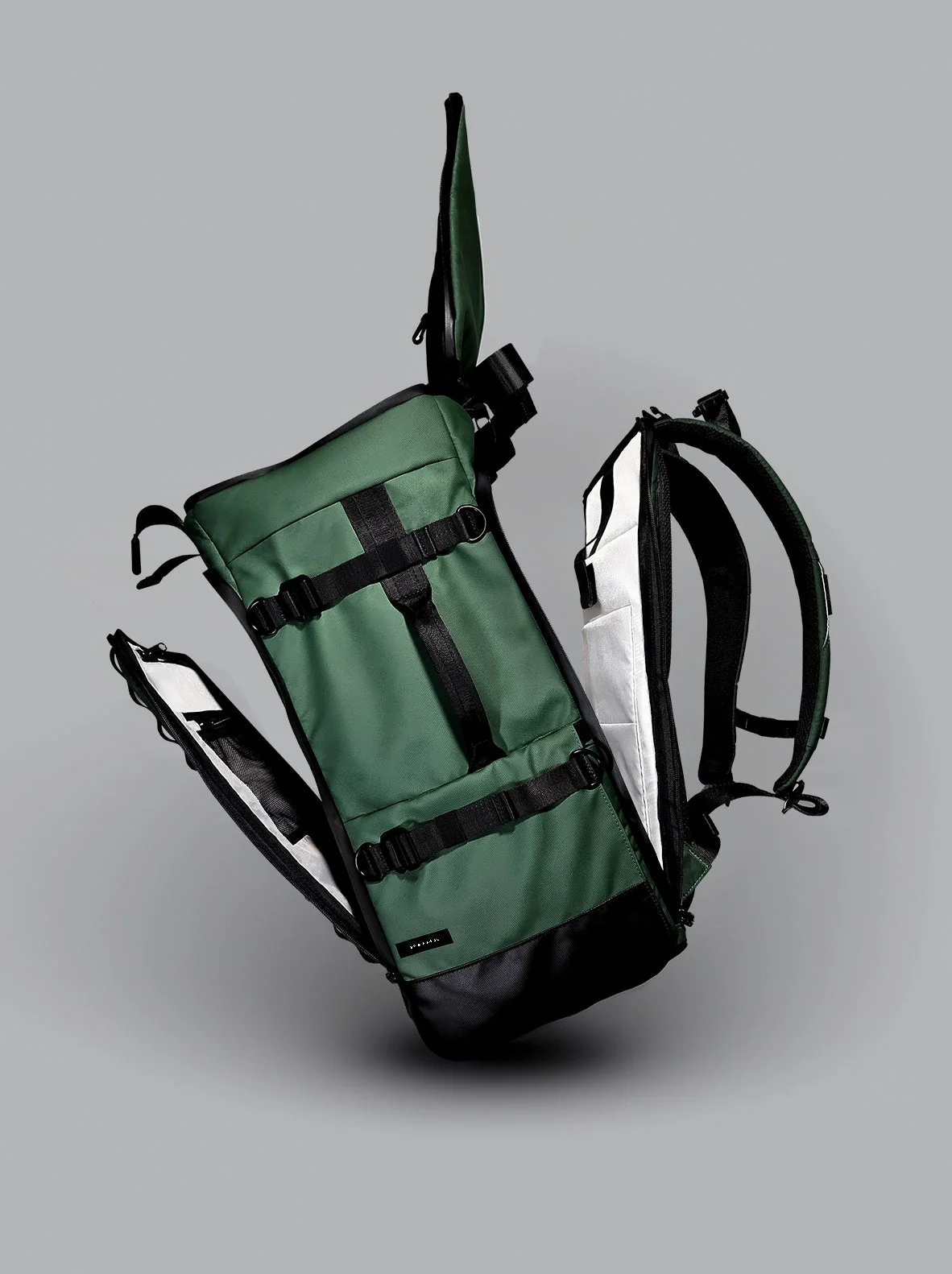 Travel / Adventure 42L - Image 24