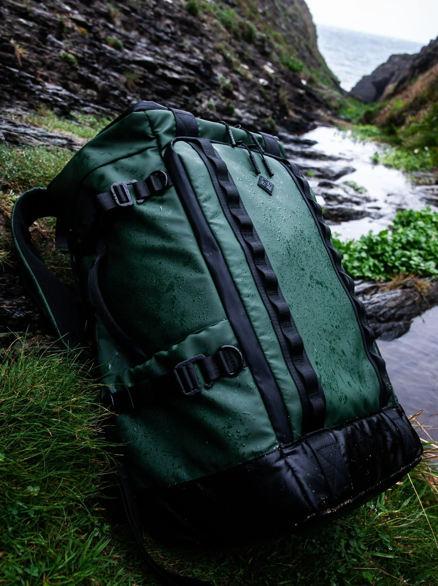 Travel / Adventure 42L - Image 27
